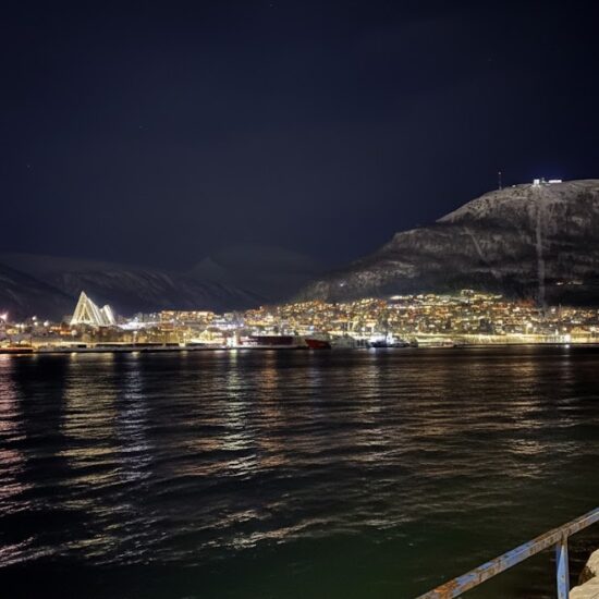 Noc polarna w Tromso.