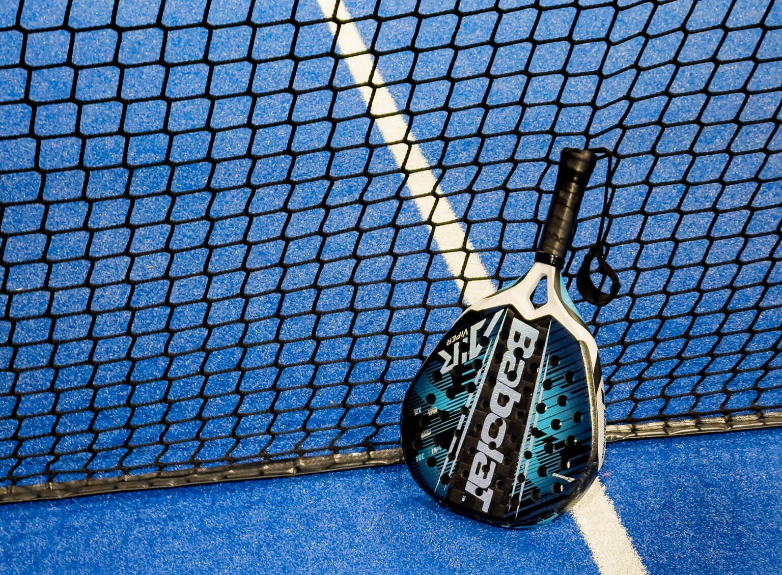 Babolat Air Viper 2.6 (2026) – Recenzja najlepszej rakiety dla szybkich graczy