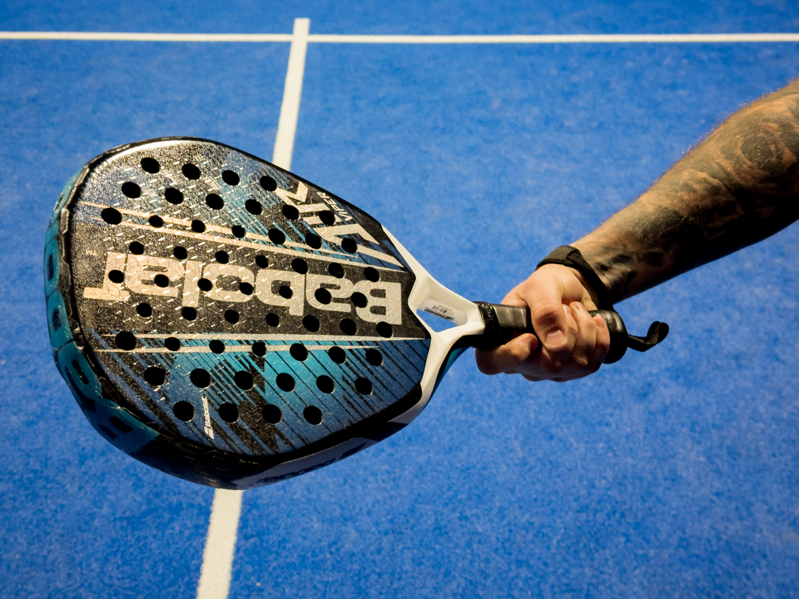 Zbliżenie na powierzchnię rakiety Babolat Air Viper 2.6 Zbliżenie na powierzchnię rakiety Babolat Air Viper 2.6
