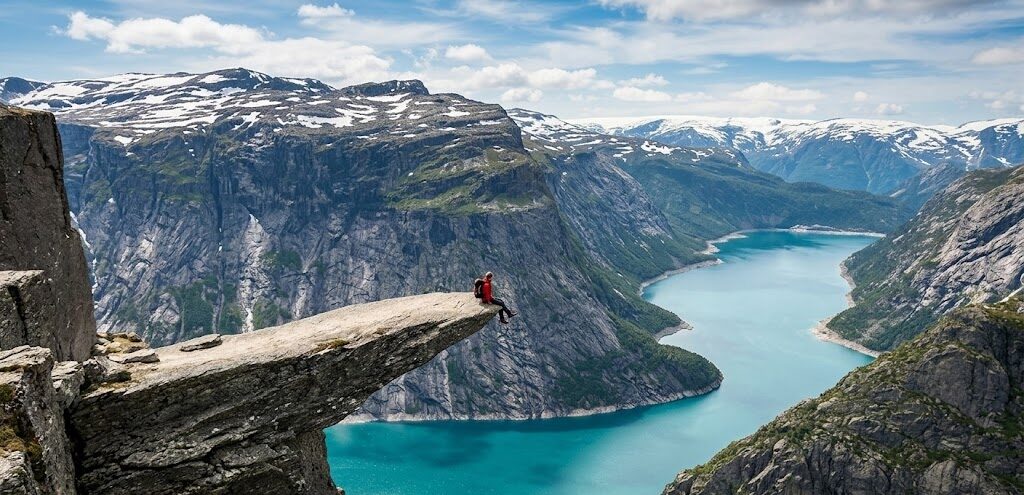 Ikoniczne ujęcie Języka Trolla (Trolltunga)